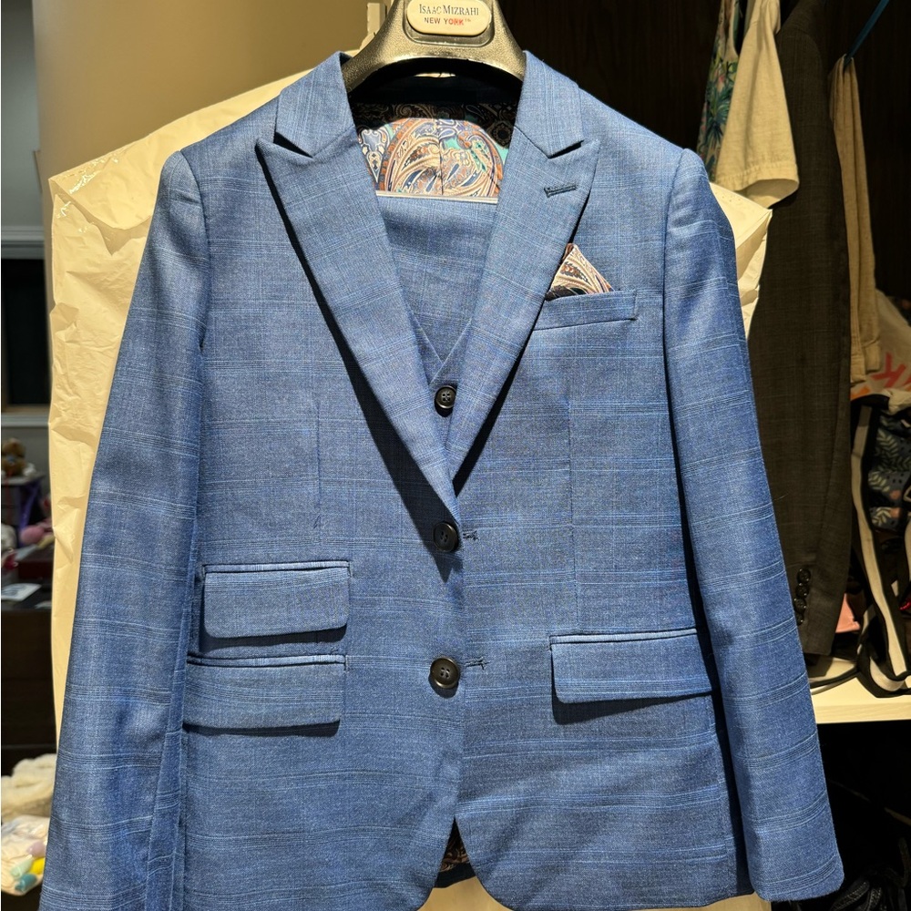 Isaac Mizrahi Kids Blue Suit Set